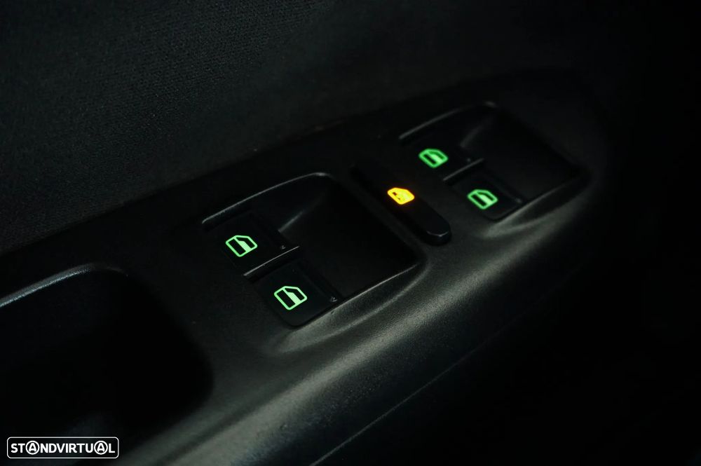 Skoda Octavia Break 1.6 TDi Elegance Pack - 9