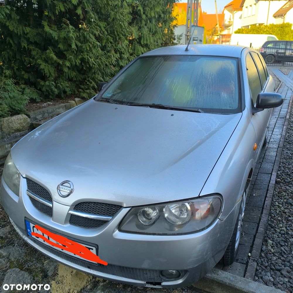 Nissan Almera - 2