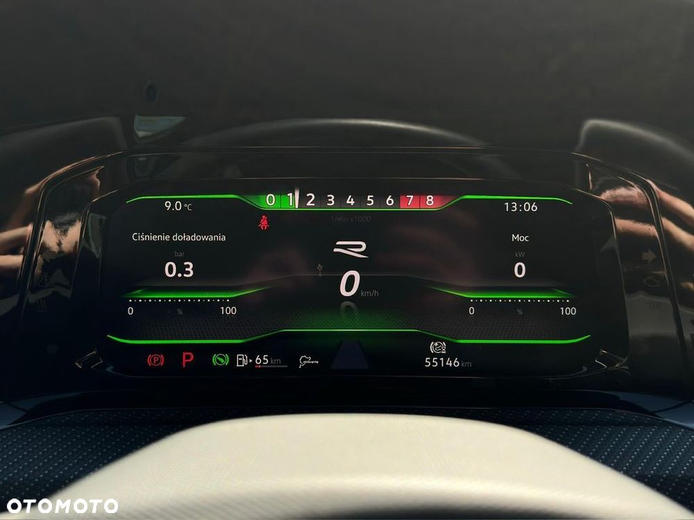 Volkswagen Golf 2.0 TSI 4Motion R DSG - 16