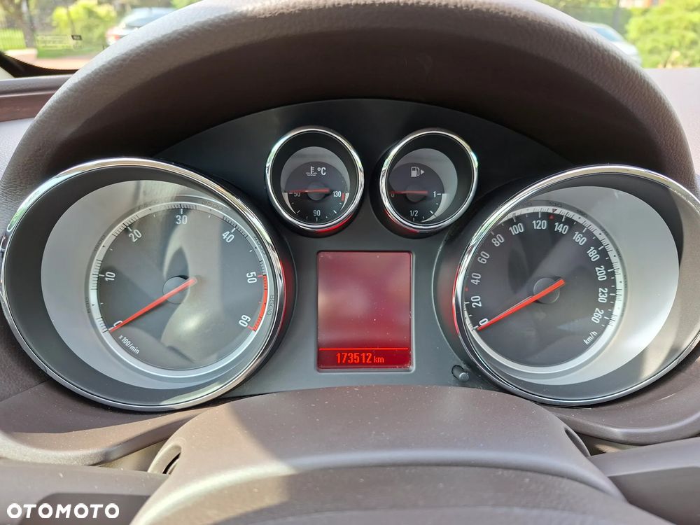 Opel Insignia 2.0 CDTI Cosmo - 2