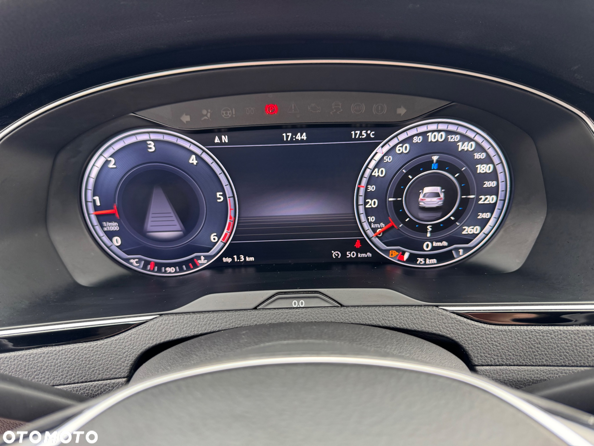 Volkswagen Passat Variant 2.0 TDI SCR Highline - 5