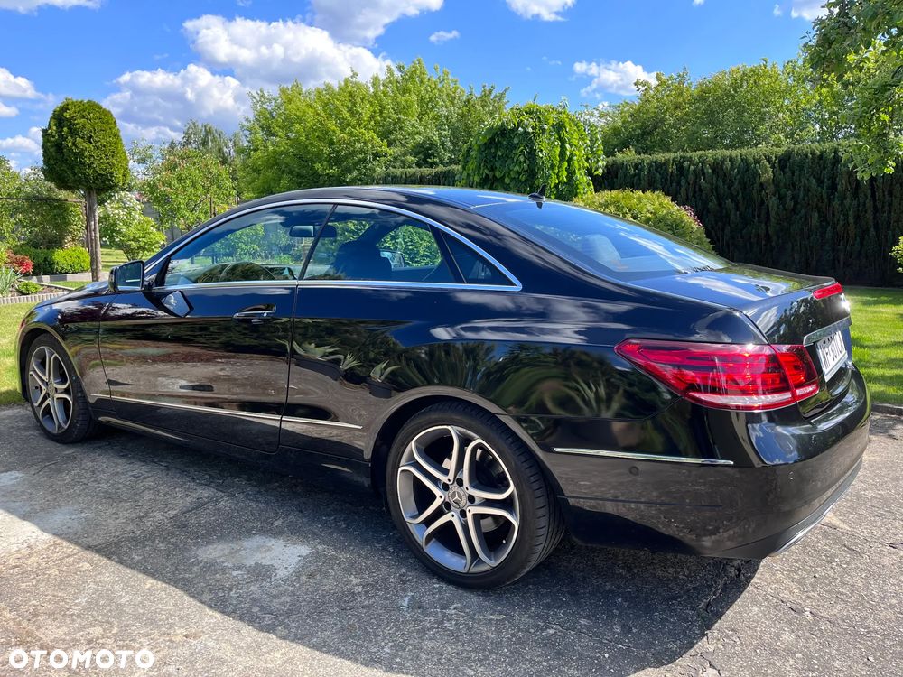 Mercedes-Benz Klasa E 200 - 7