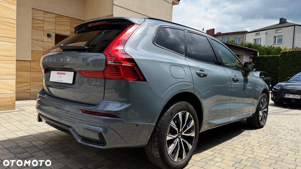 Volvo XC 60 B4 D Ultimate Dark - 9