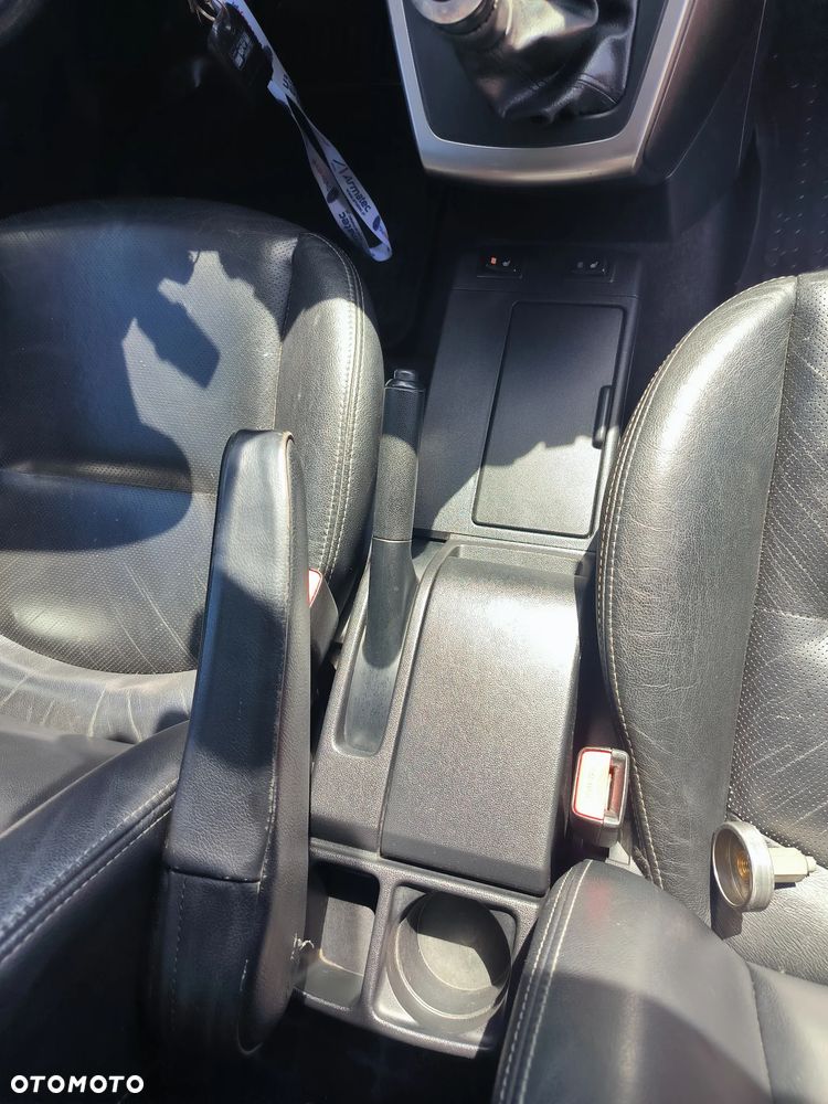 Mazda 5 2.0 Sport - 10