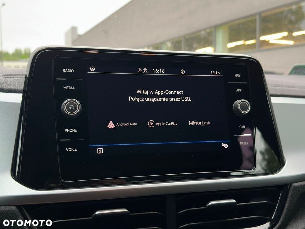 Volkswagen T-Roc 1.5 TSI Life DSG - 16