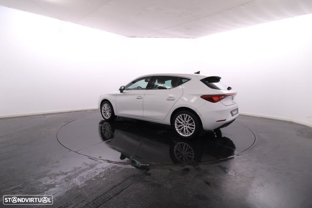 SEAT Leon 1.4 e-Hybrid Xcellence DSG - 5