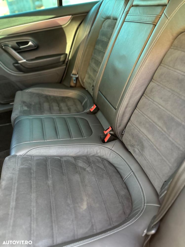 Volkswagen Passat CC - 16