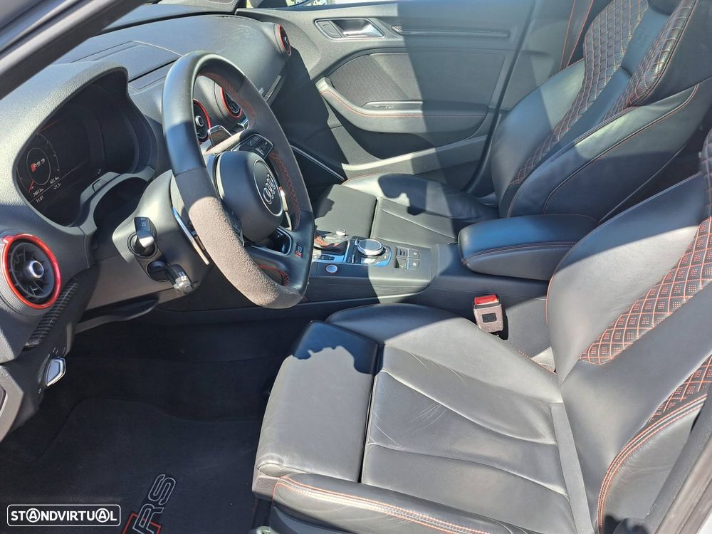 Audi RS3 Sportback S tronic - 16