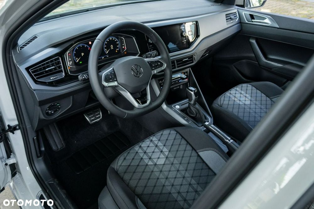 Volkswagen Polo - 15