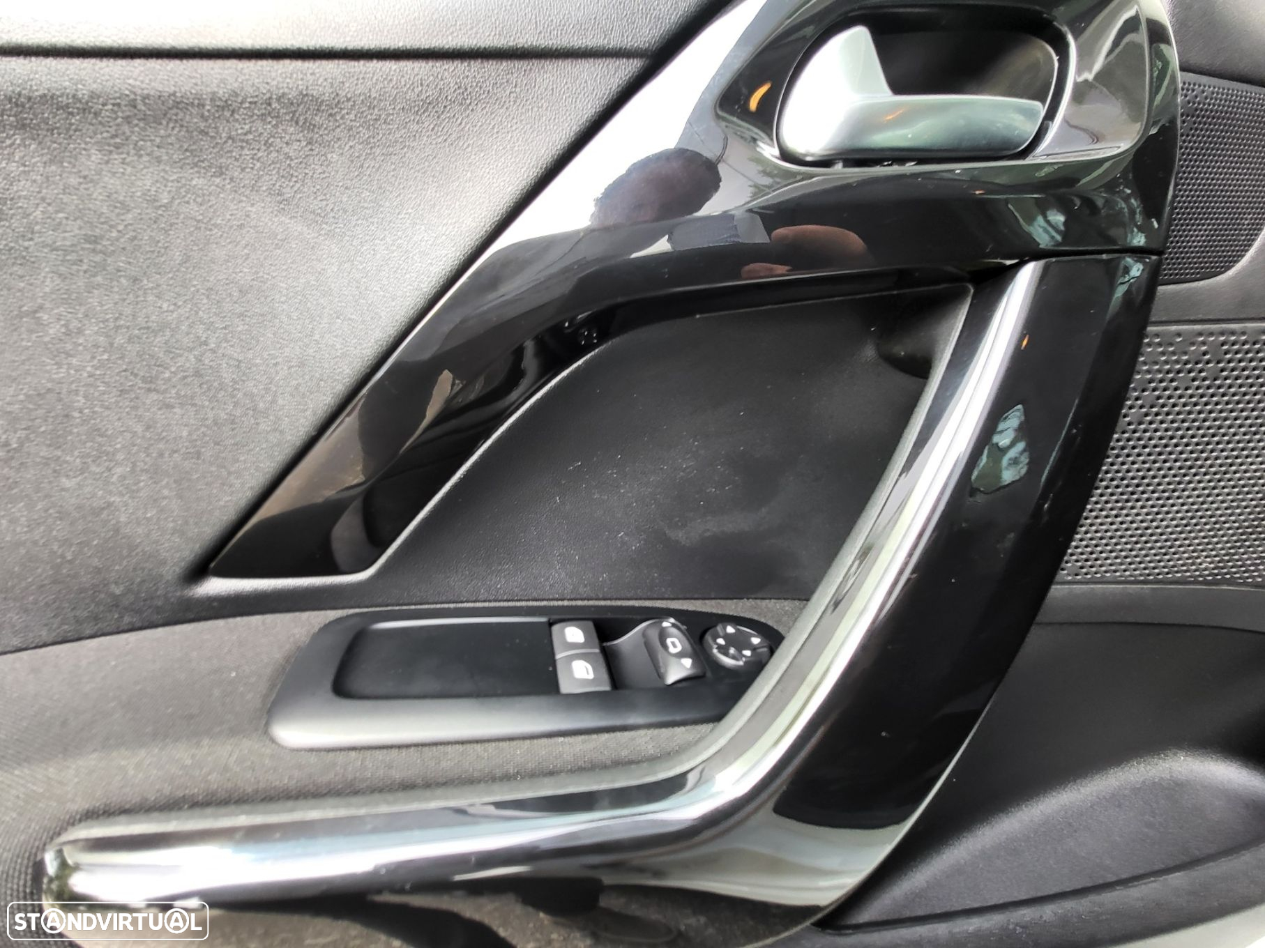 Peugeot 208 1.2 PureTech Style - 16