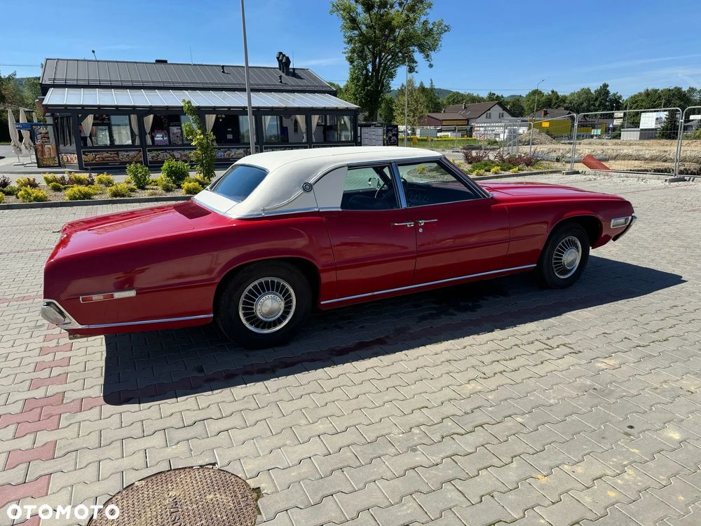 Ford Thunderbird - 6