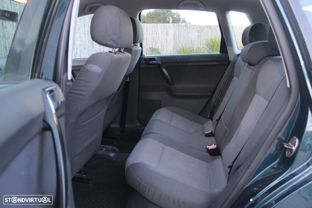 VW Polo 1.4 TDi Confortline - 6