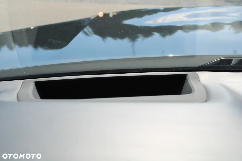 BMW X6 M50i - 22