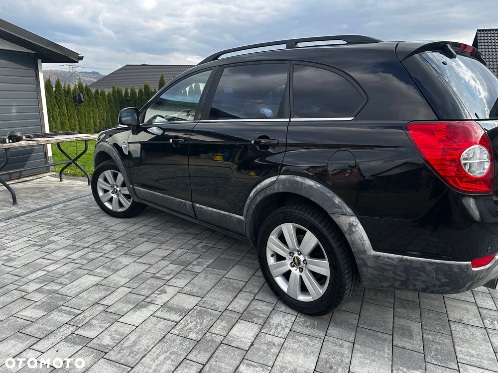 Chevrolet Captiva 2.0 4WD 7 Sitzer Automatik LT - 8