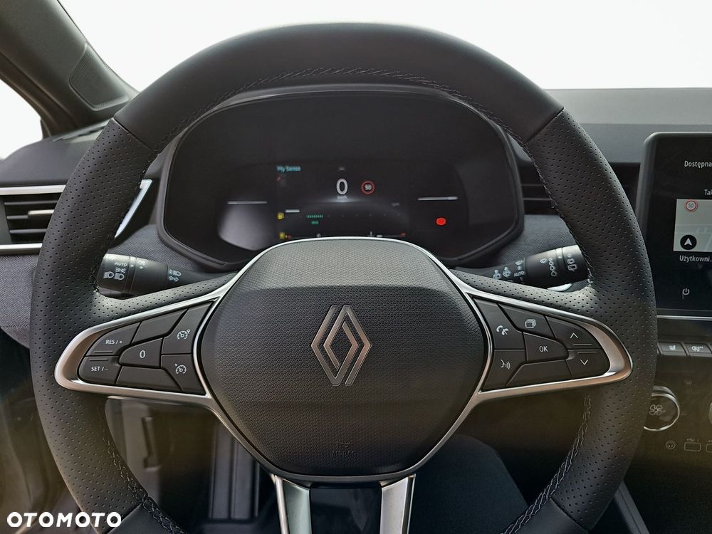 Renault Clio - 17
