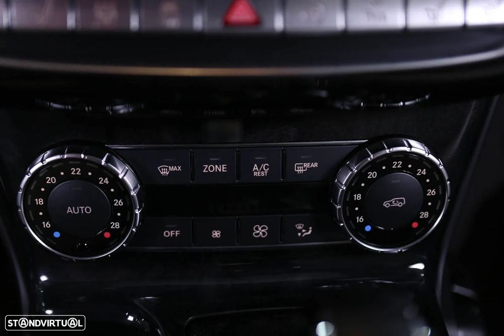 Mercedes-Benz G 350 d - 22