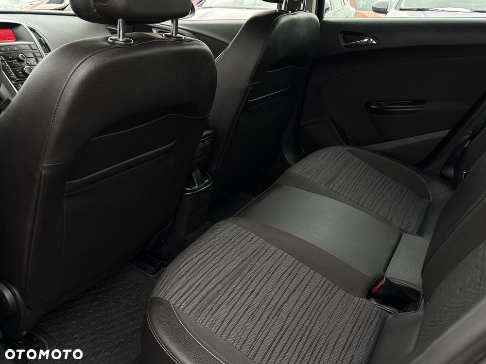 Opel Astra - 12