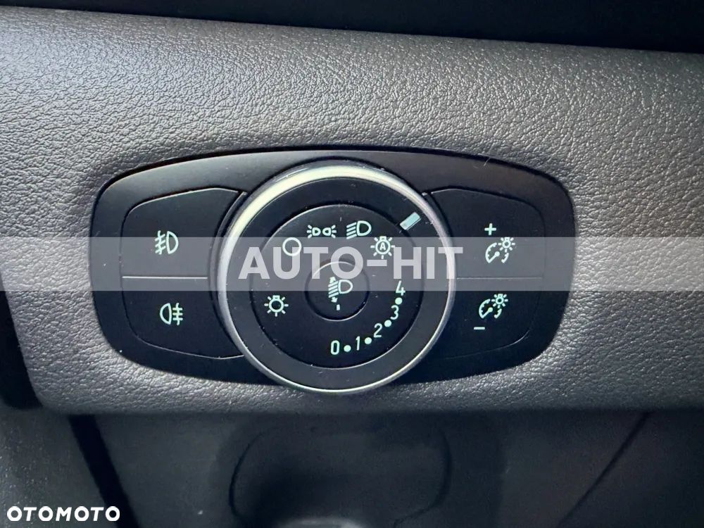 Ford Transit - 28
