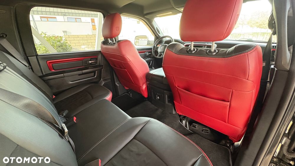 Dodge RAM 5.7 4x4 - 5