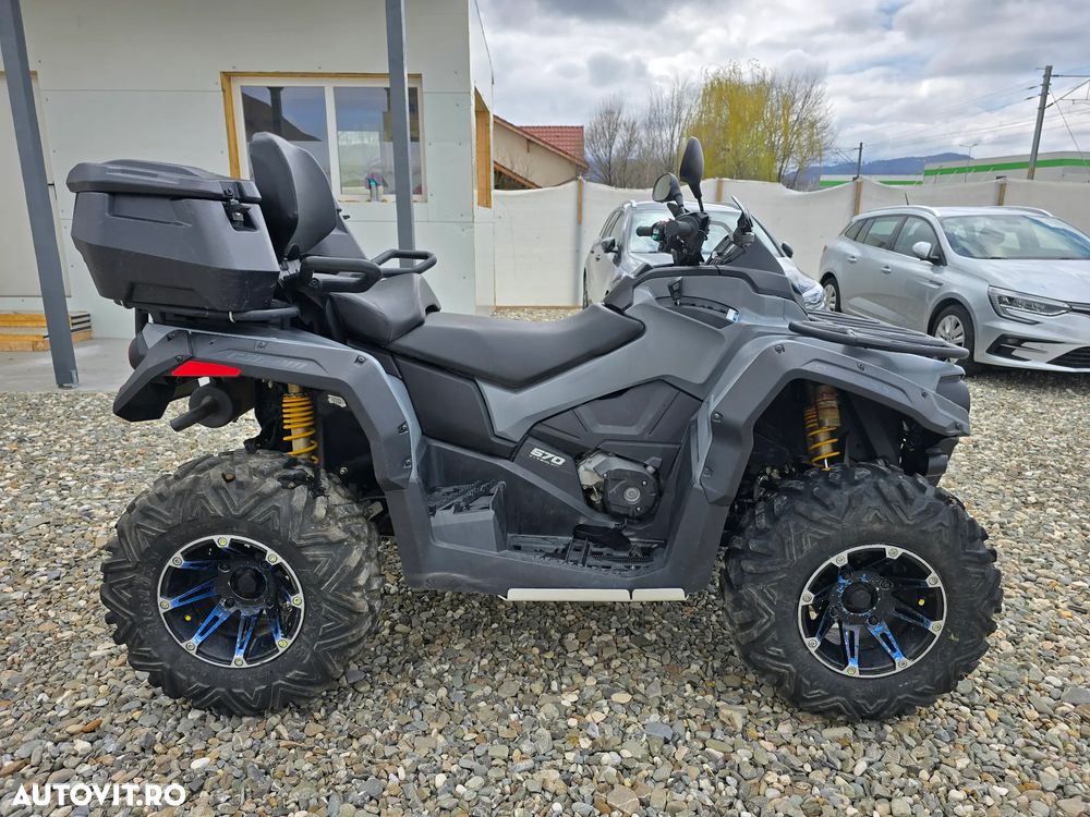 Can-Am Outlander Max - 9