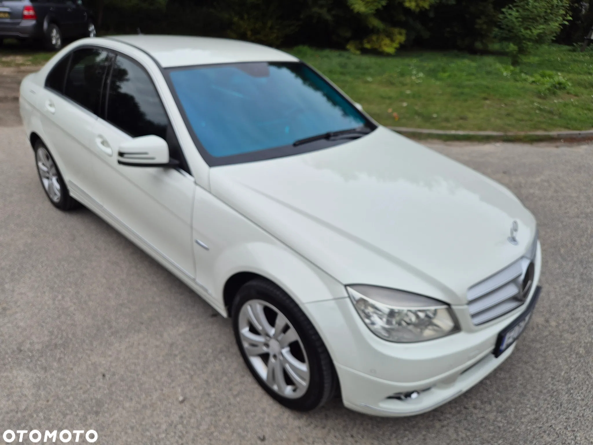 Mercedes-Benz Klasa C 180 T Kompressor BlueEFFICIENCY Avantgarde - 21