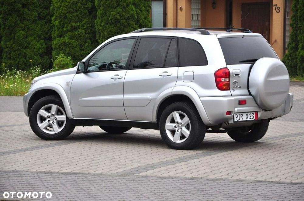 Toyota RAV4 2.0 VVT-i 4x4 - 21