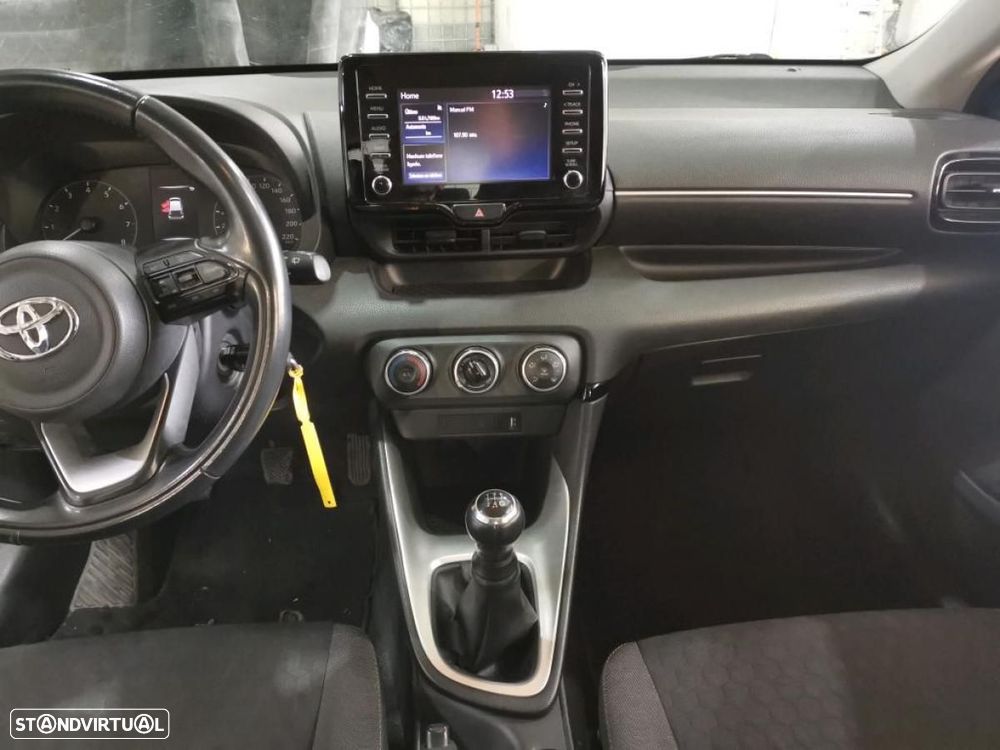 Toyota Yaris 1.0 VVT-i Comfort Plus - 5