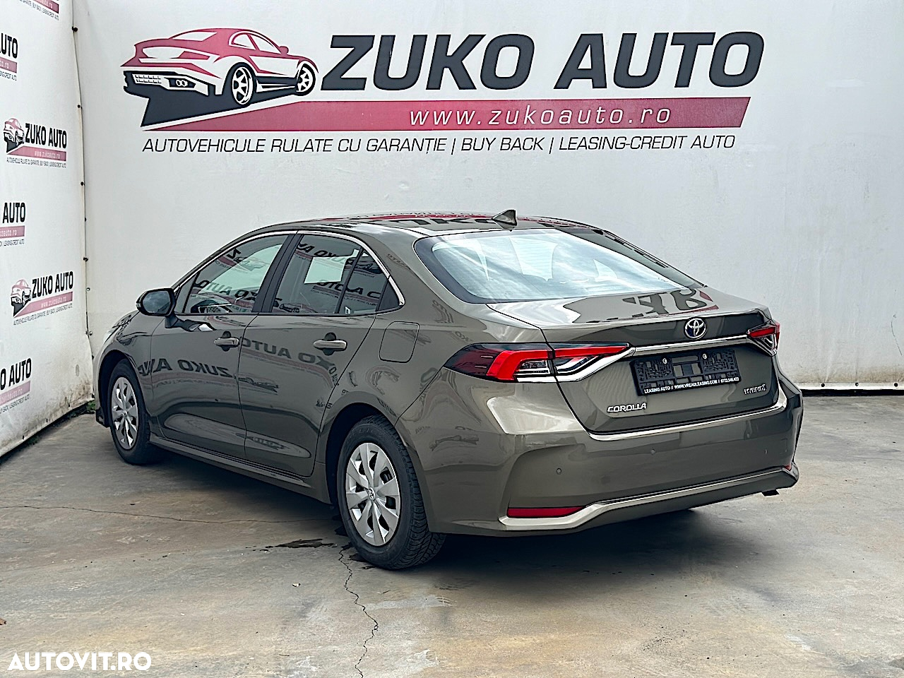 Toyota Corolla 1.8 HSD Business - 5