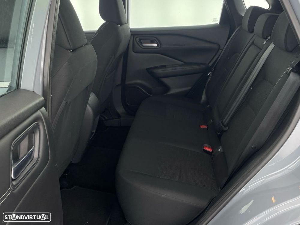 Nissan Qashqai 1.3 DIG-T Engage - 12