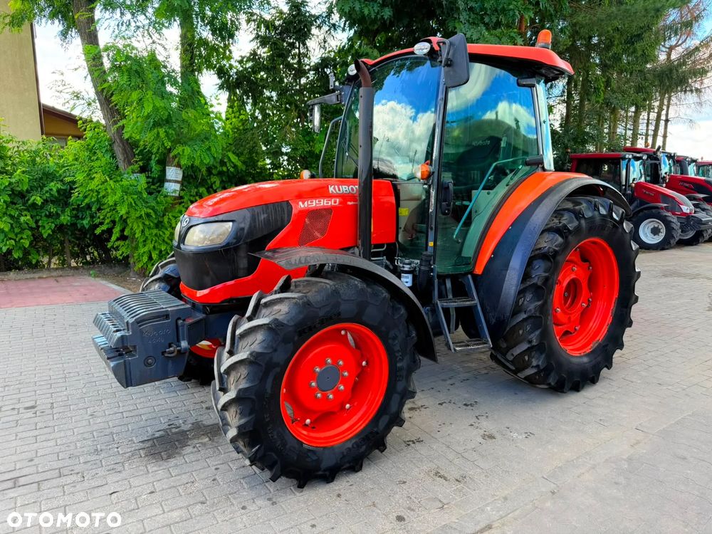 Kubota M9960 Hydraulic Shuttle - 9