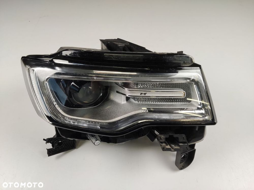 JEEP GRAND CHEROKEE WK2 16-21r Maska Błotnik Zderzak Lampa - 15