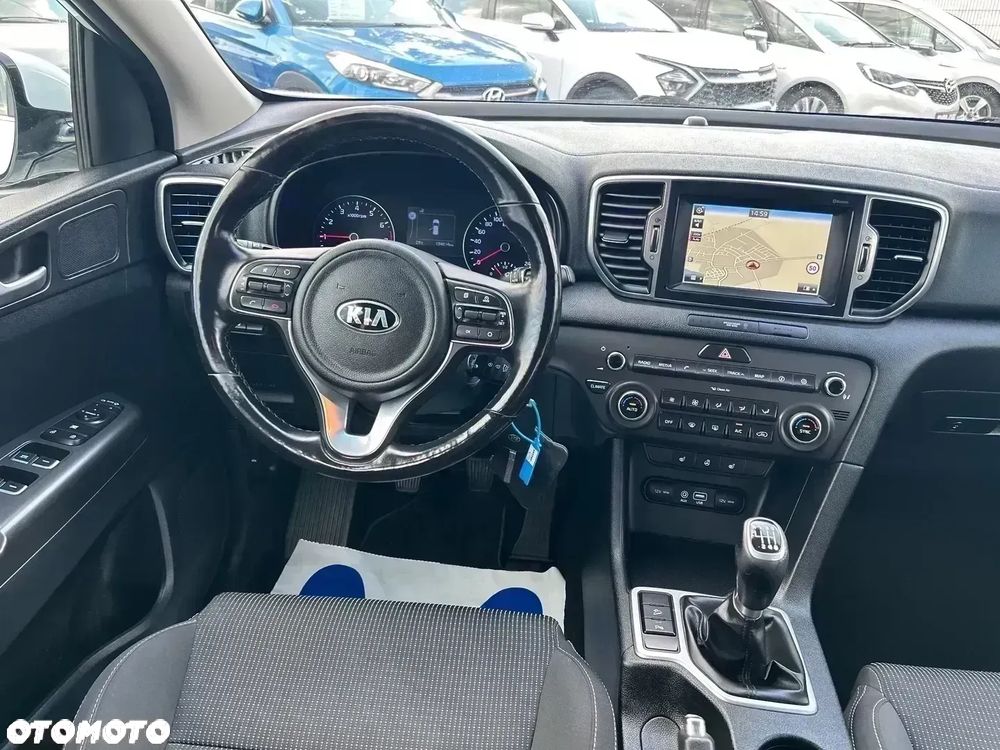 Kia Sportage 1.6 GDI 2WD Attract - 19
