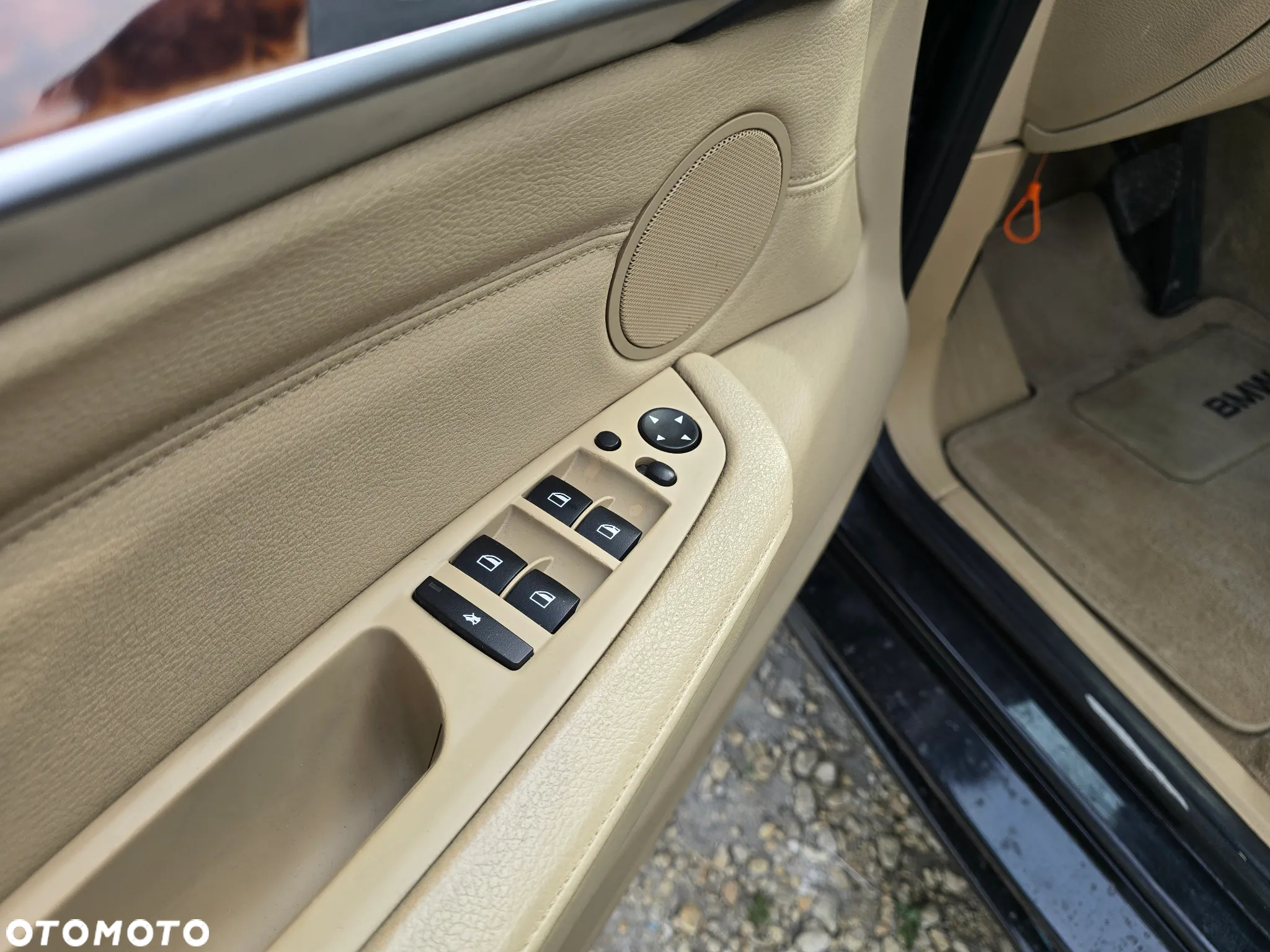 BMW X5 xDrive35i - 12