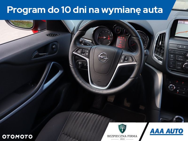 Opel Zafira - 9
