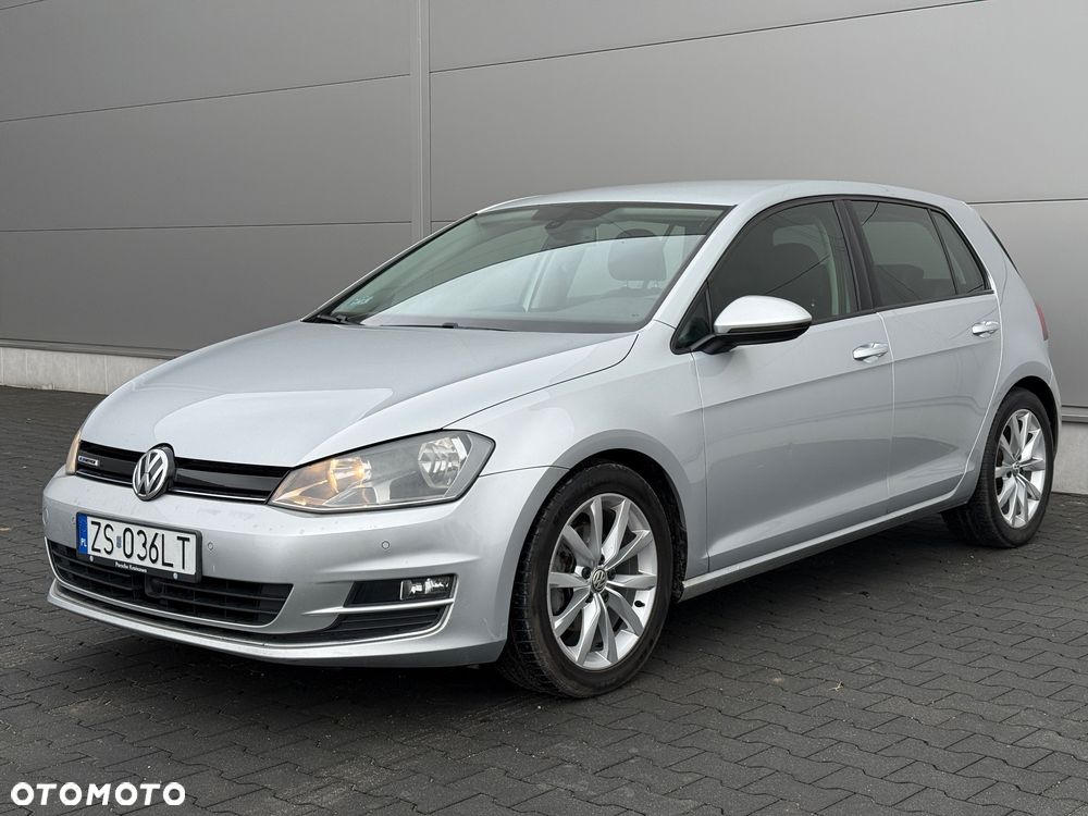 Volkswagen Golf - 4