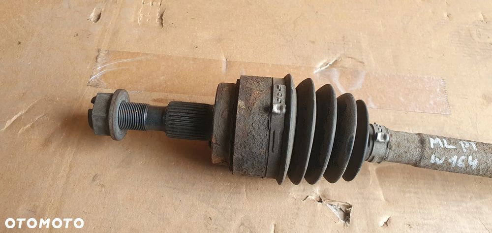 Półoś prawy tył tylna prawa półośka Mercedes ML W164 3.5 V6 - 4