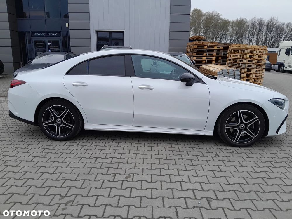 Mercedes-Benz CLA 200 AMG Line 7G-DCT - 6