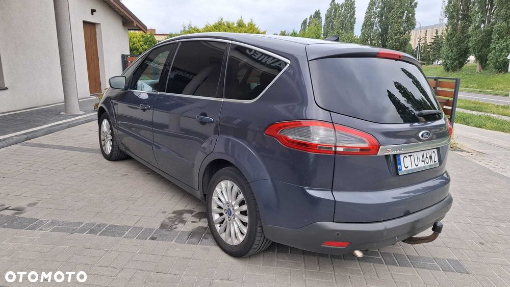 Ford S-Max - 9