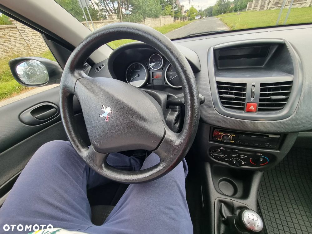 Peugeot 206 plus 1.1 Presence - 21