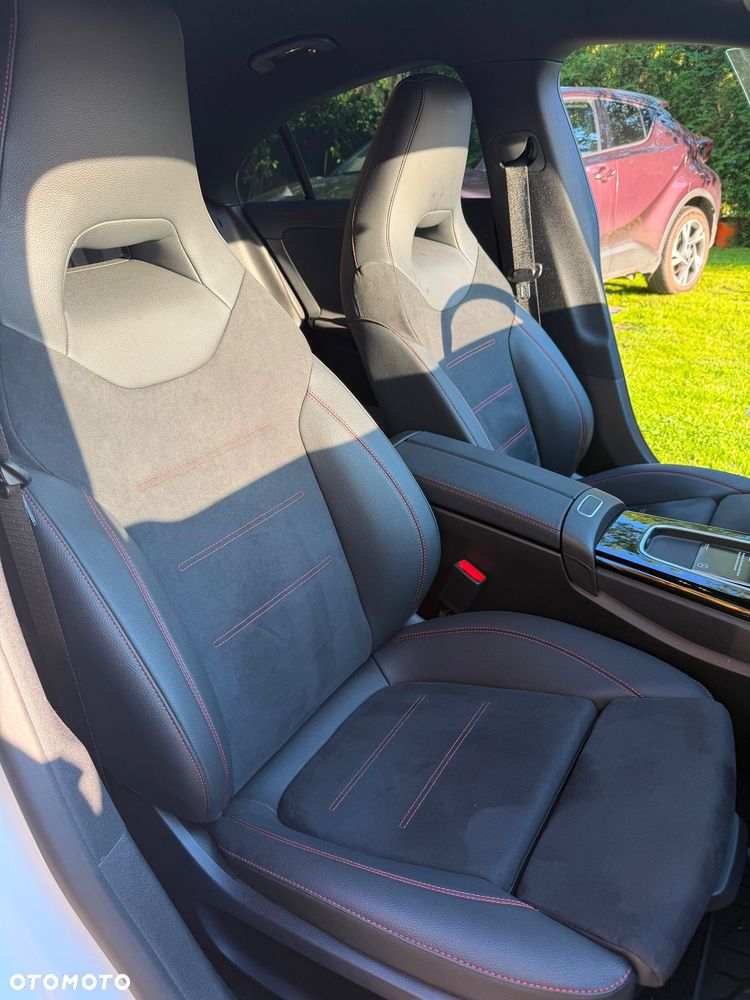 Mercedes-Benz CLA 200 mHEV 8G-DCT - 6
