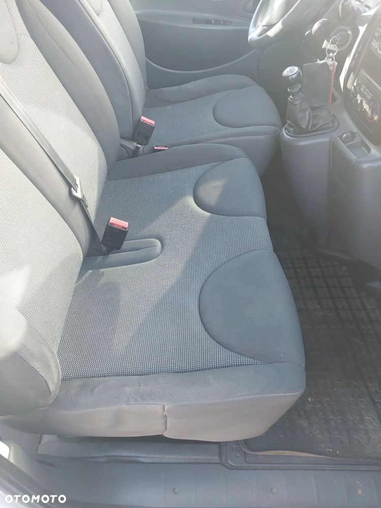 Peugeot Expert - 9