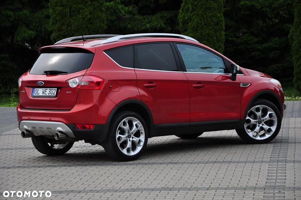 Ford Kuga 2.5 4x4 Titanium - 17