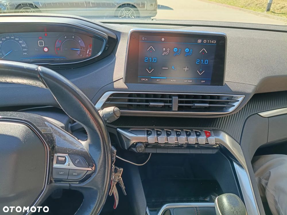 Peugeot 5008 1.5 BlueHDI Crossway S&S - 3