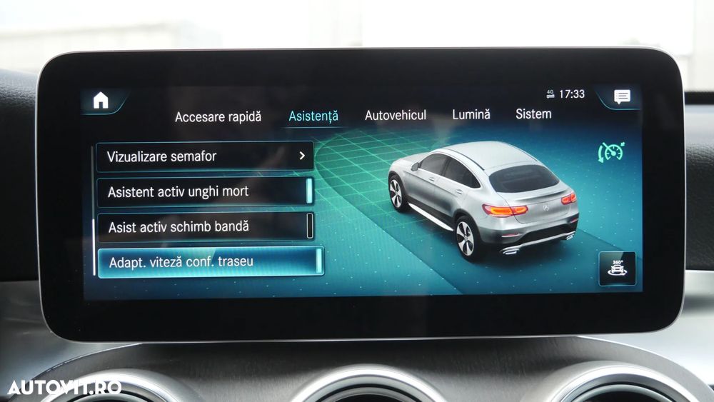 Mercedes-Benz GLC Coupe 300 4Matic 9G-TRONIC AMG Line - 31