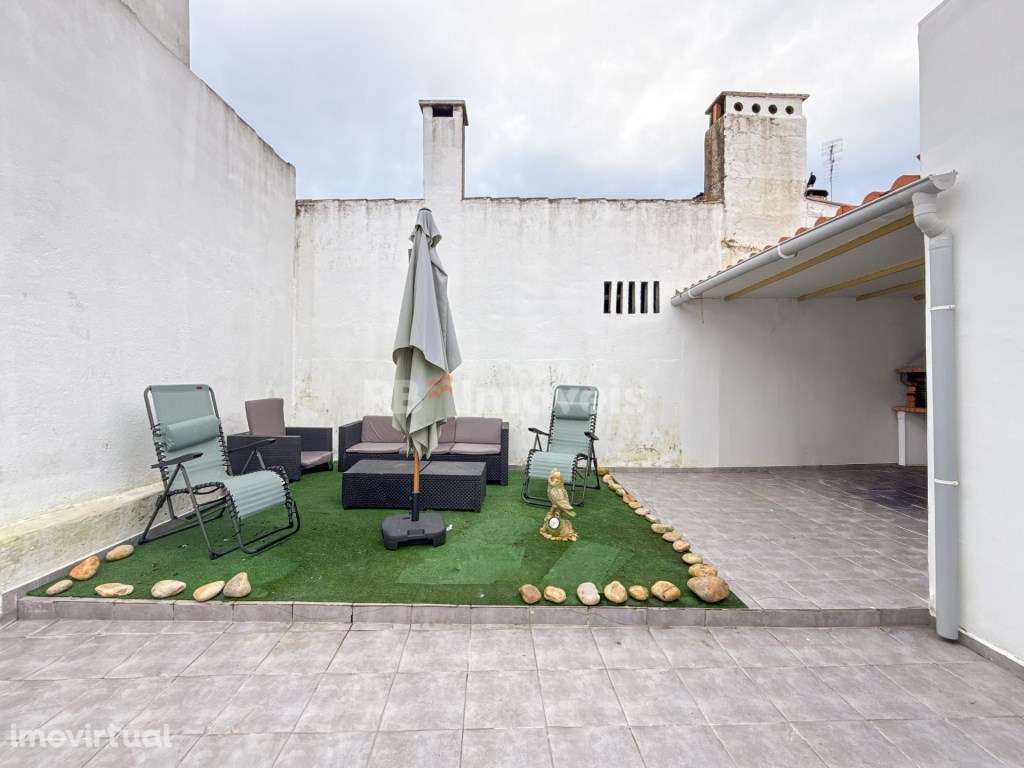 Moradia T2+1 Remodelada com Terraço, na Chainça- Abrantes - Grande imagem: 3/25