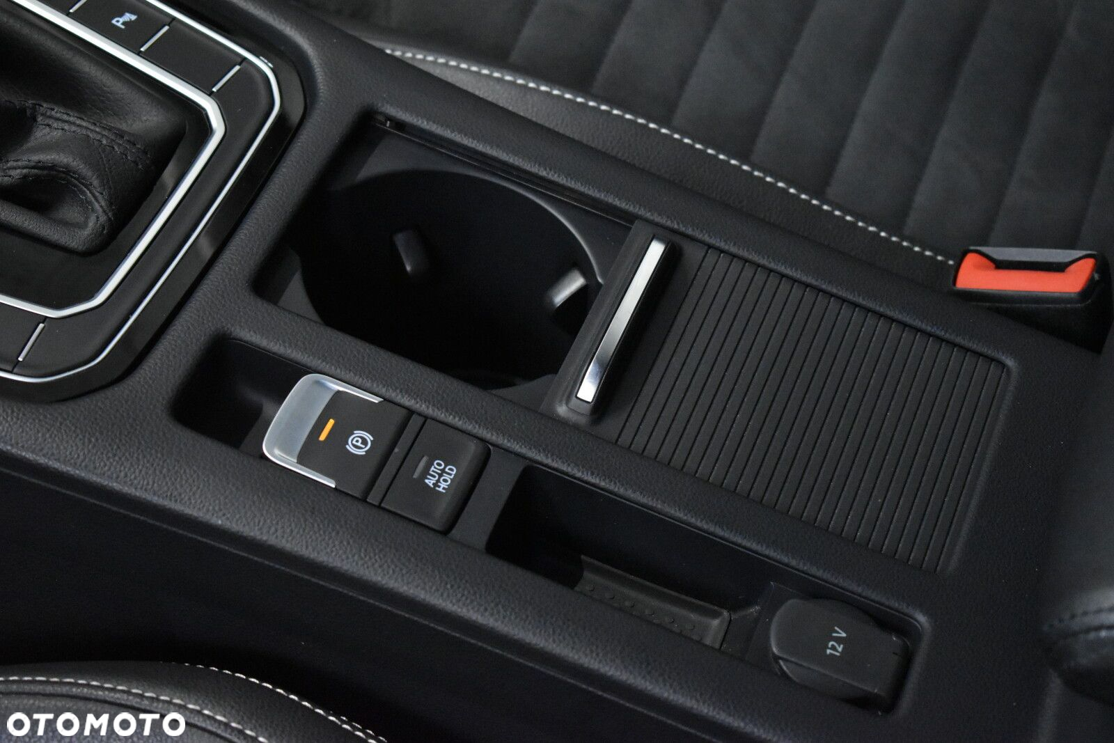 Volkswagen Passat - 20