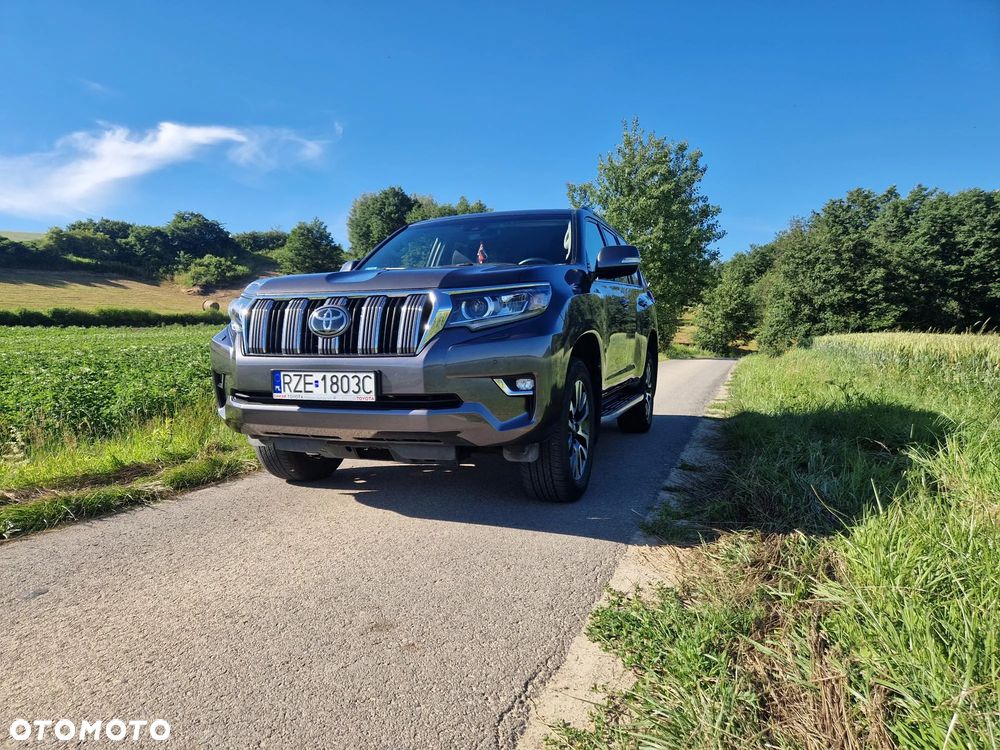 Toyota Land Cruiser LC 2.8 D-4D Prestige - 2