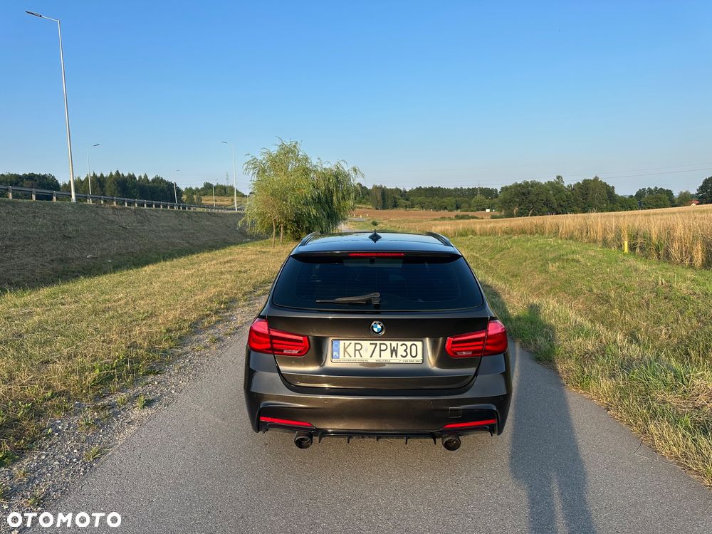 BMW Seria 3 320d M Sport - 7