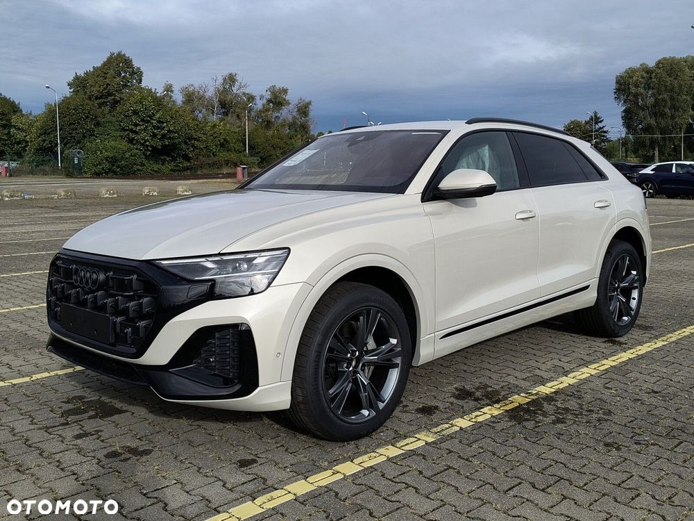 Audi Q8 - 15