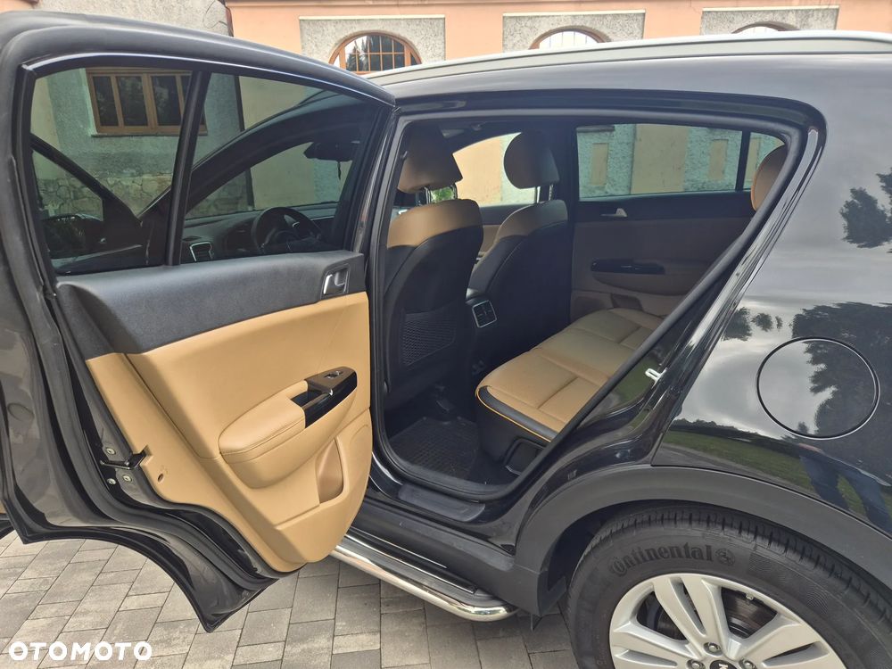 Kia Sportage 2.0 CRDI Business Line 4WD - 6